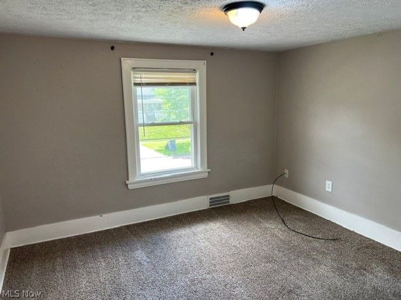 481 N Firestone Boulevard, Akron, OH 44301 Photo 10