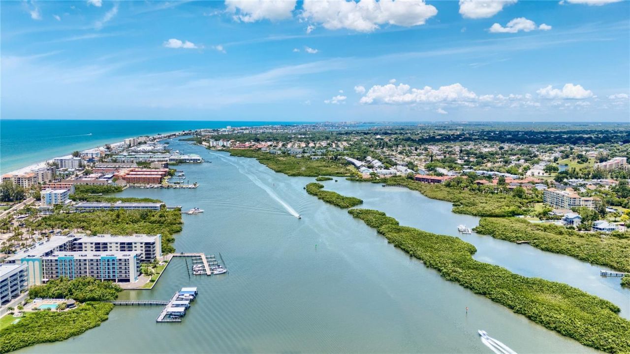 19306 Gulf Boulevard, Indian Rocks Beach, FL 33785 Photo