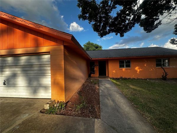 708 BAHIA CIRCLE , OCALA, FL 34472