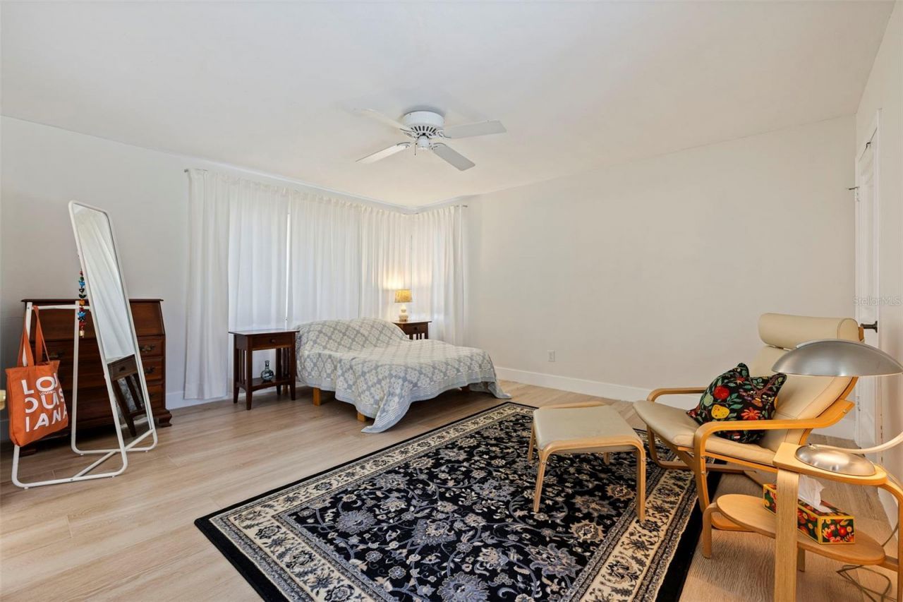 120 59th Avenue S, Saint Petersburg, FL 33705 Photo