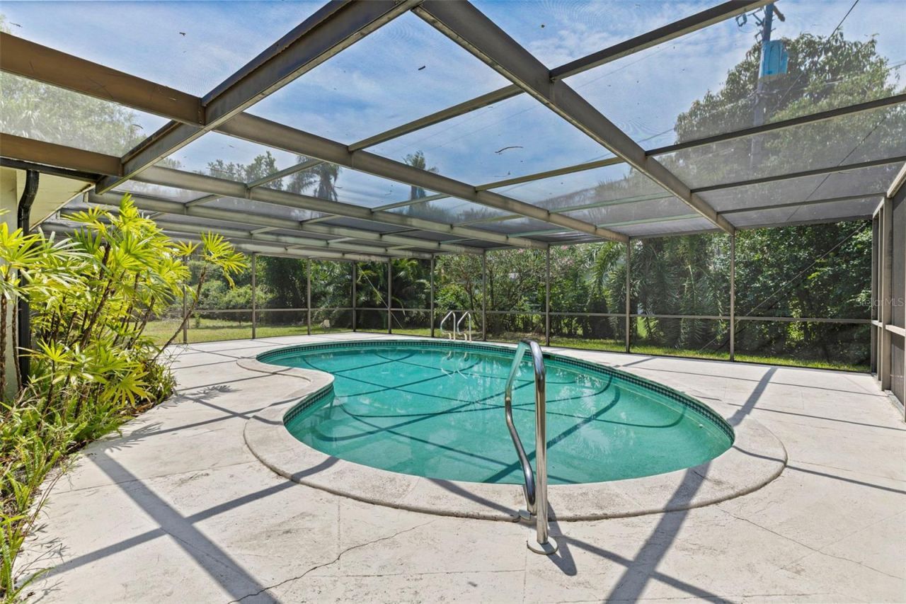 120 59th Avenue S, Saint Petersburg, FL 33705 Photo