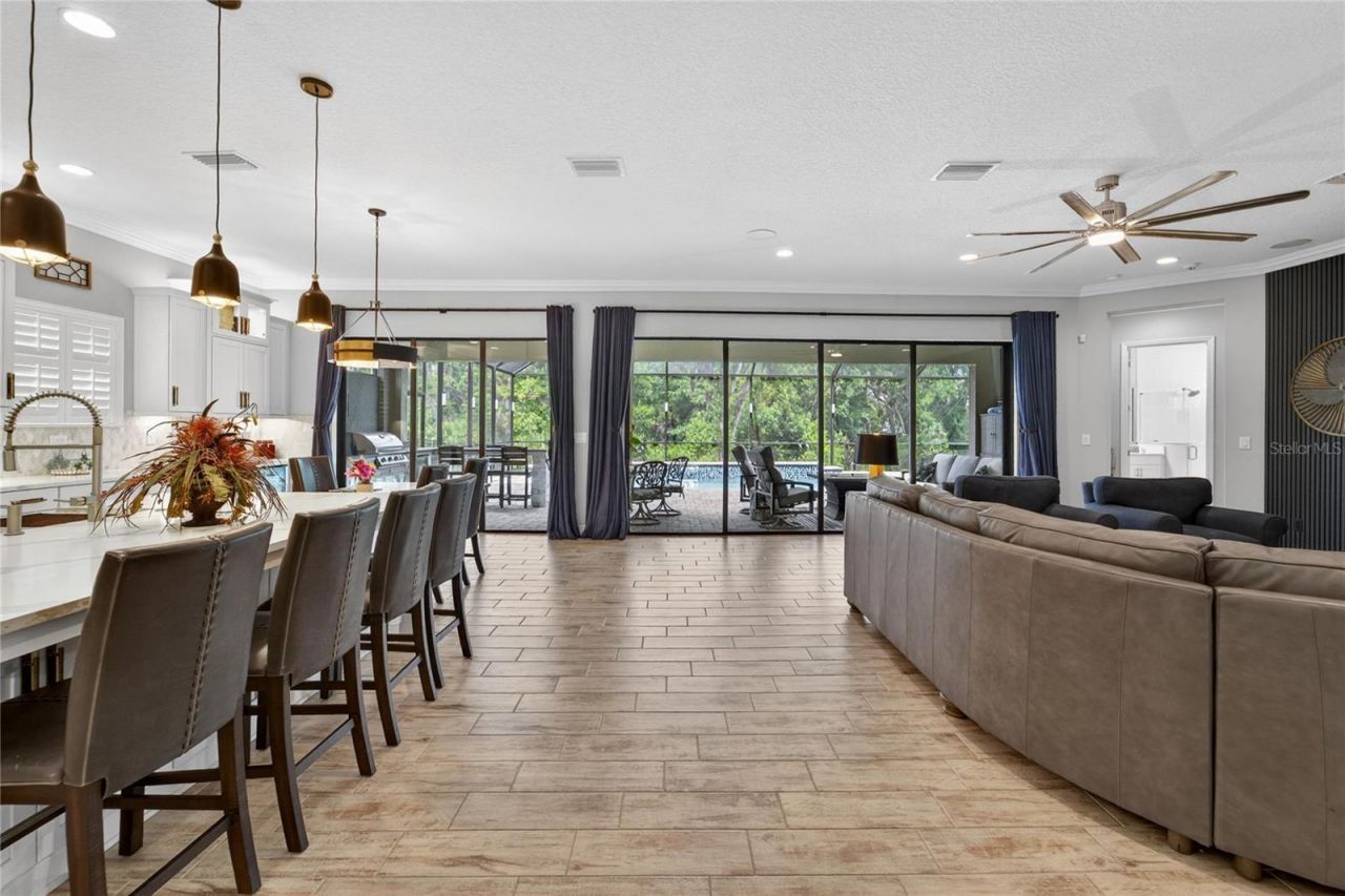 4285 Star View Place , Brandon, FL 33511 Photo