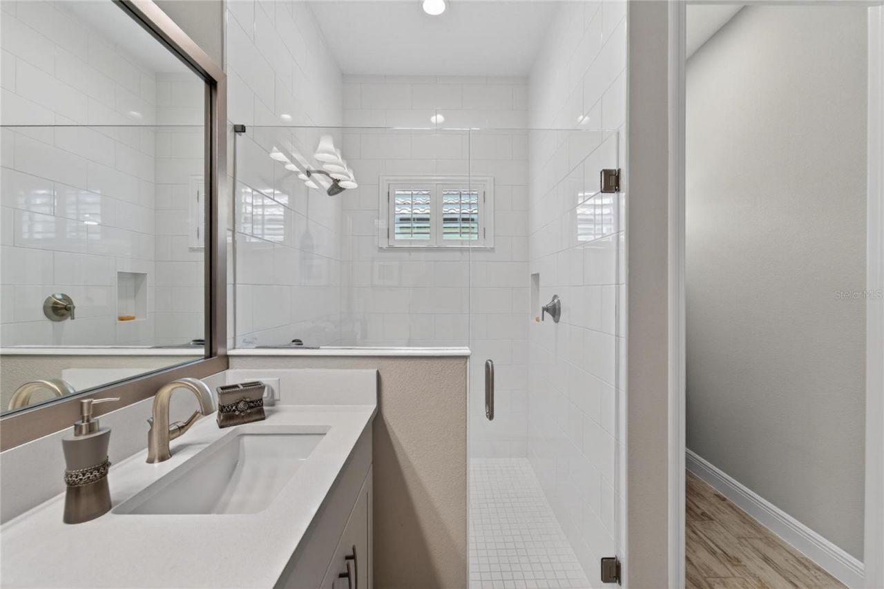 4285 Star View Place , Brandon, FL 33511 Photo