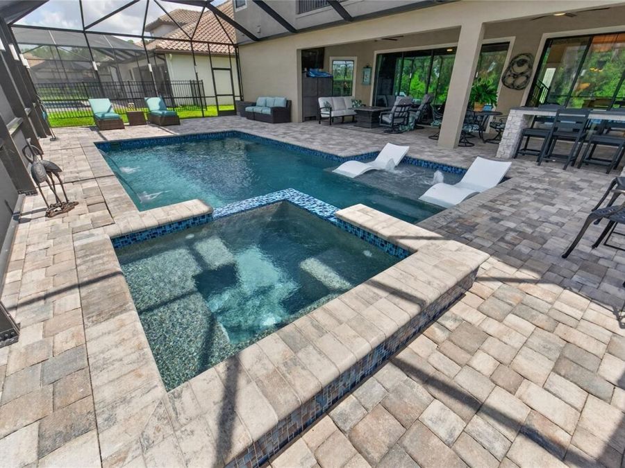 Property Image 80