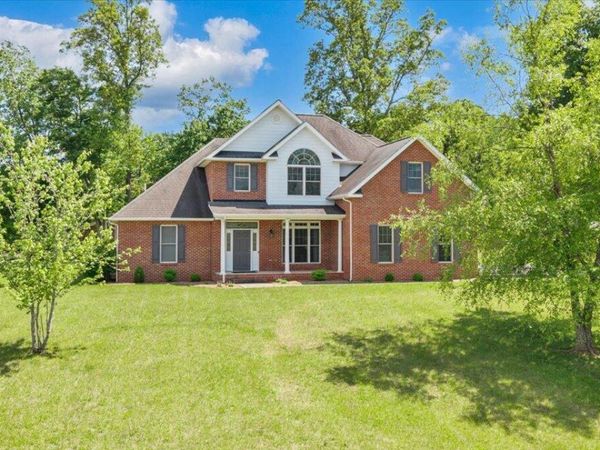 231 Freedom LN, Wirtz, VA 24184