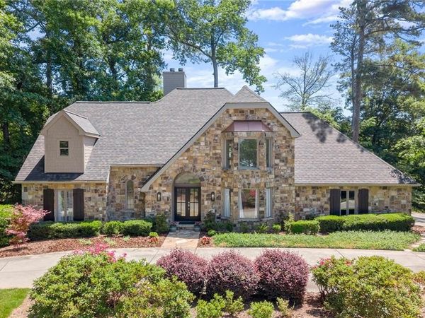 459 Atlanta Country Club Drive SE, Marietta, GA 30067