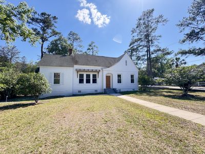 800 Hampton Street, Walterboro, SC 29488