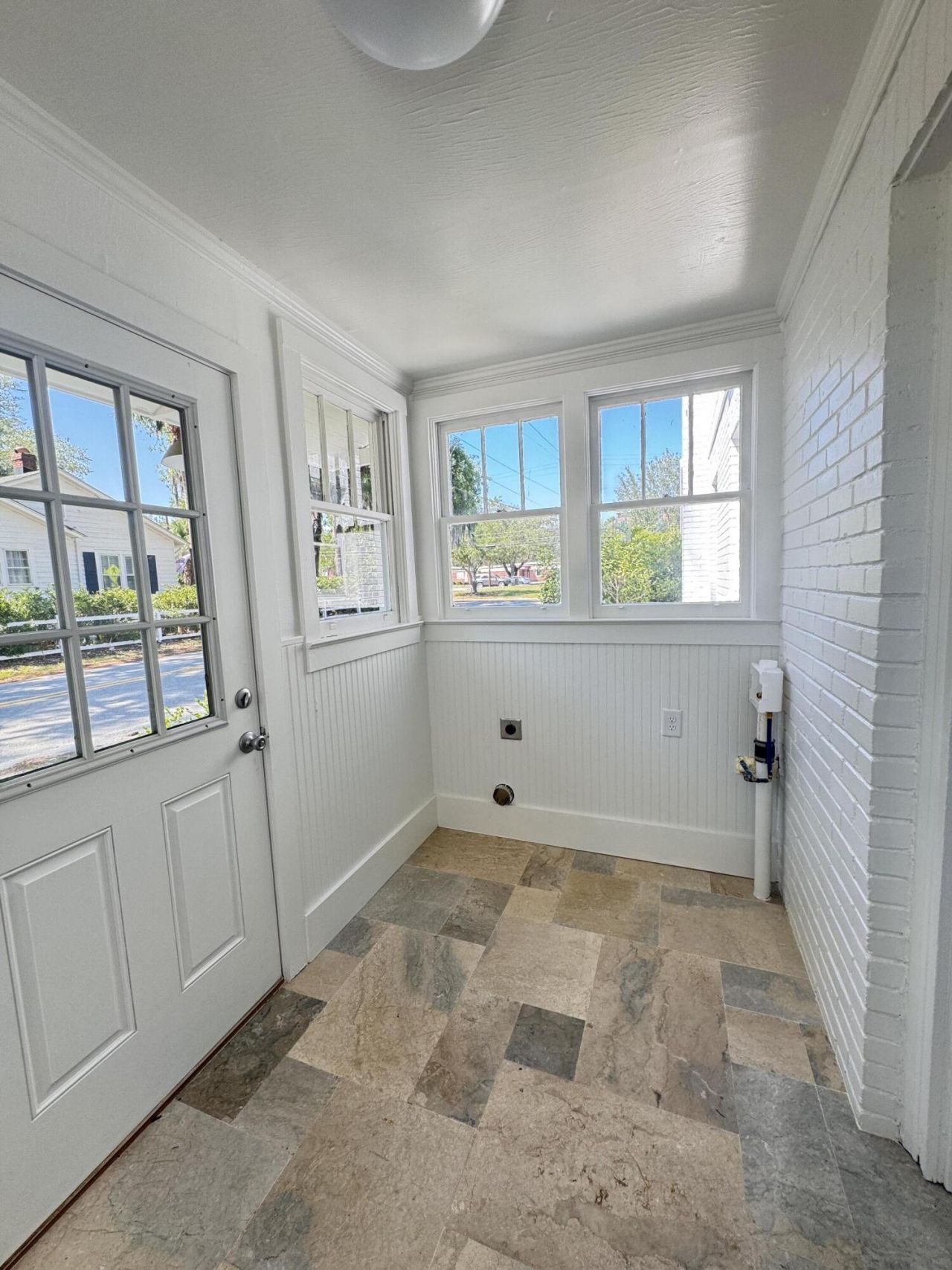 800 Hampton Street Photo 118