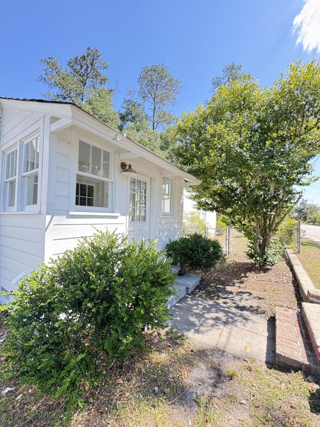 800 Hampton Street Photo 15
