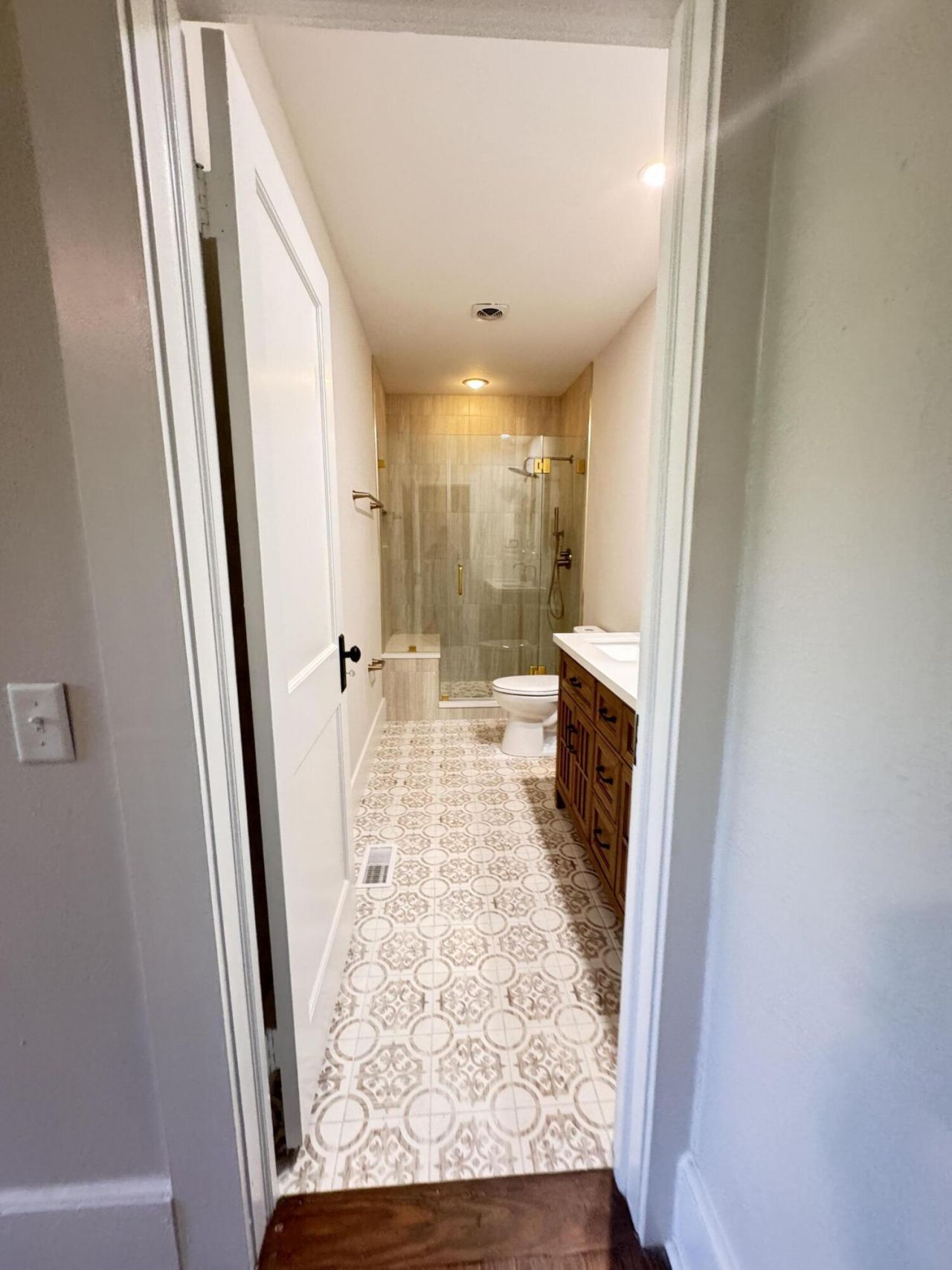 800 Hampton Street Photo 84