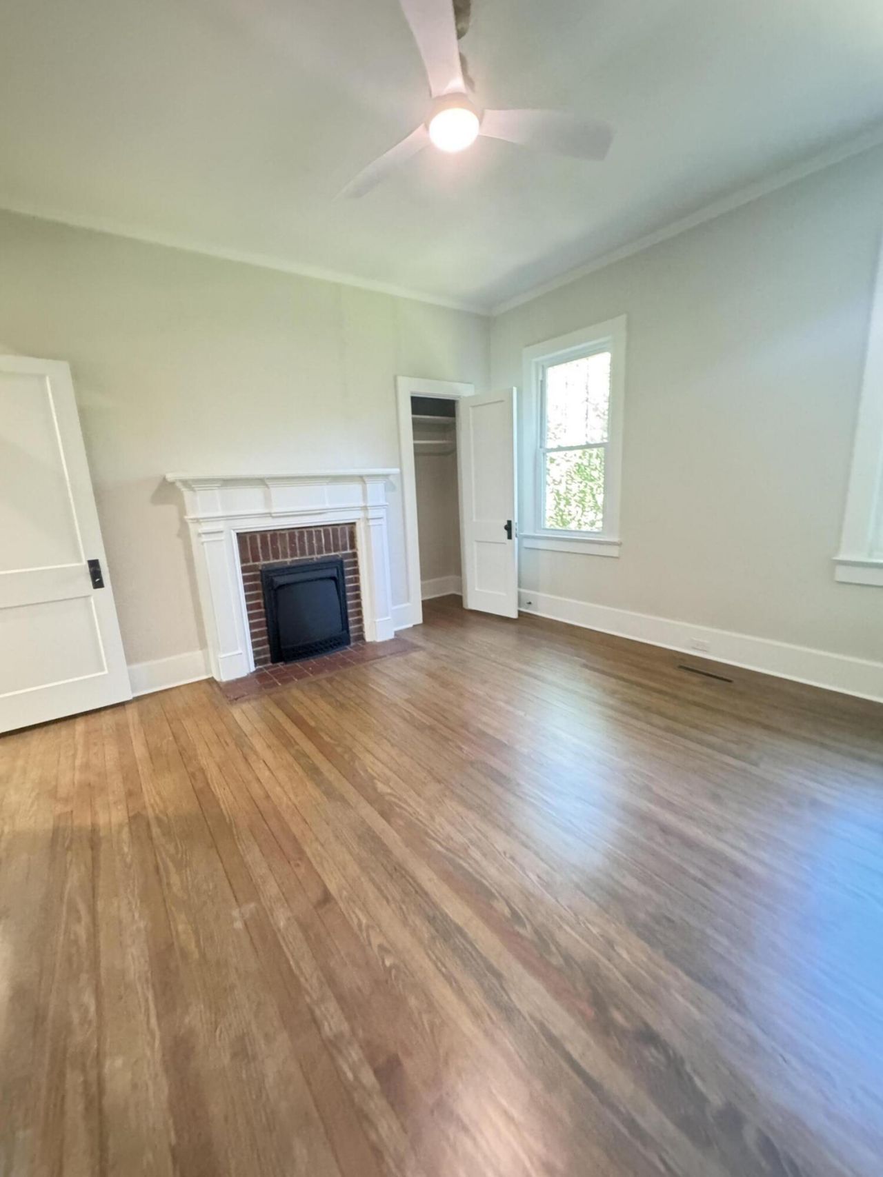 800 Hampton Street Photo 95