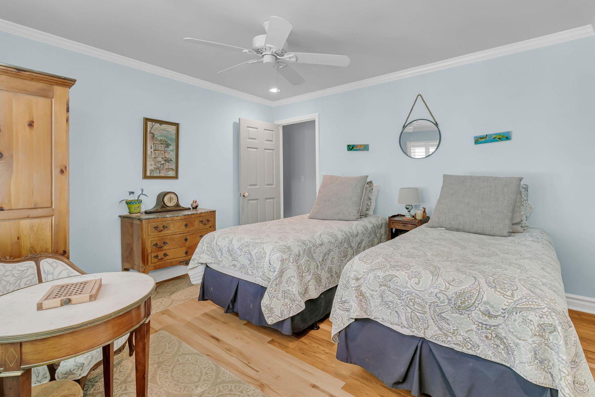 20 32nd Avenue Photo 22