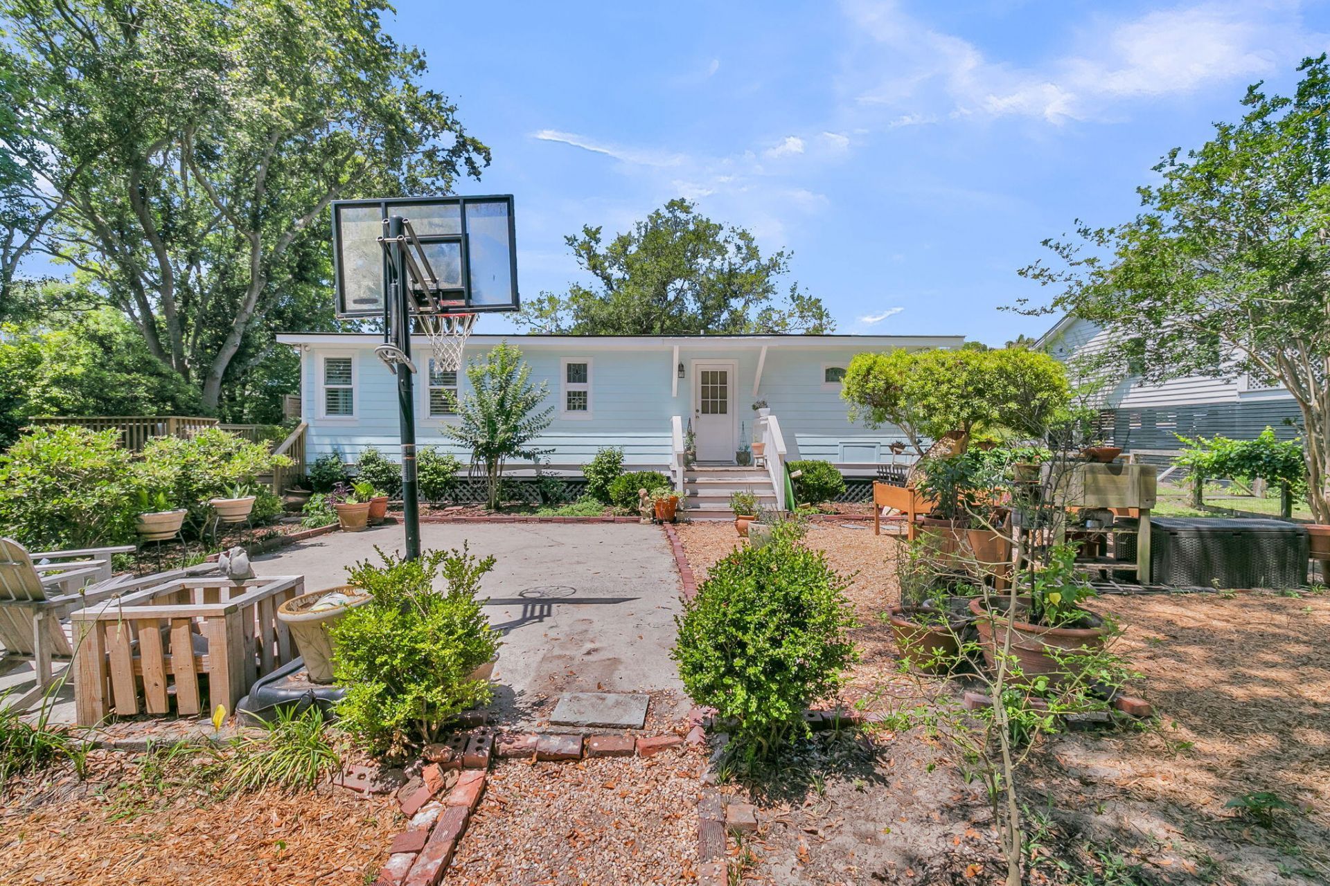 20 32nd Avenue Photo 37
