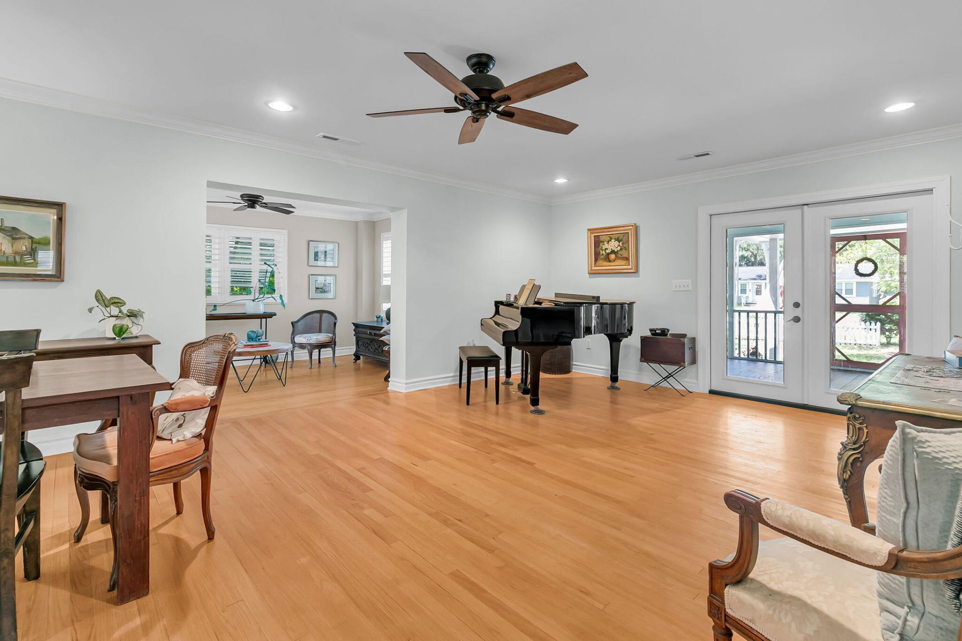 20 32nd Avenue Photo 6