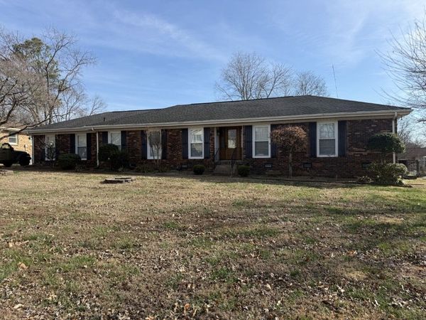 4531 Baton Rouge Dr , Hermitage, TN 37076