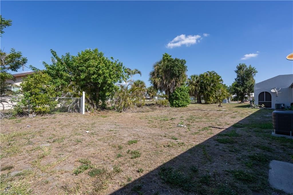 4608 SE 4th Pl , Unit 6, Cape Coral, FL 33904 Photo