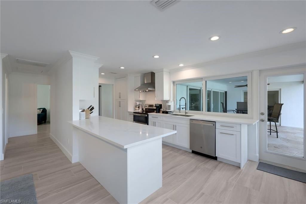 1250 Tuna Ct , Naples, FL 34102 Photo