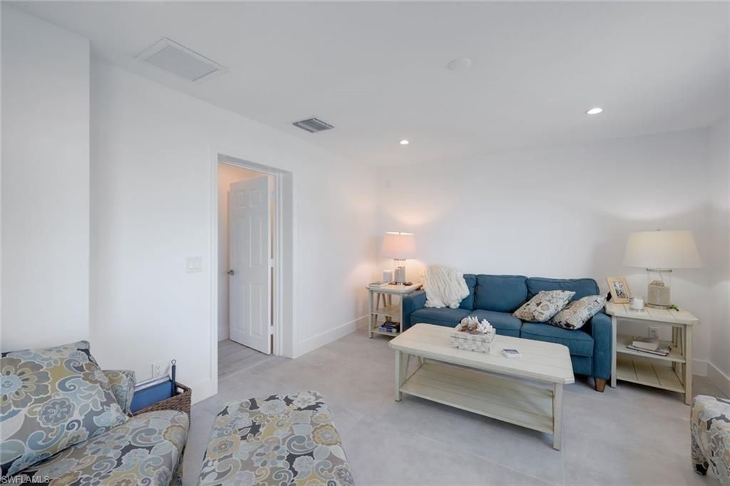 1250 Tuna Ct , Naples, FL 34102 Photo