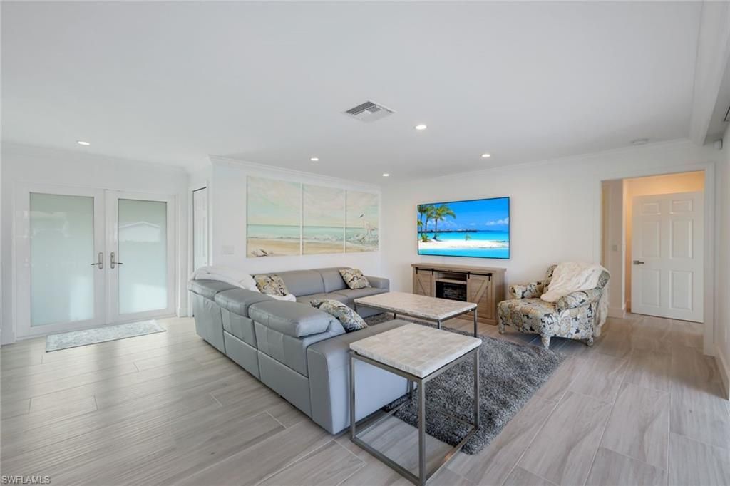 1250 Tuna Ct , Naples, FL 34102 Photo