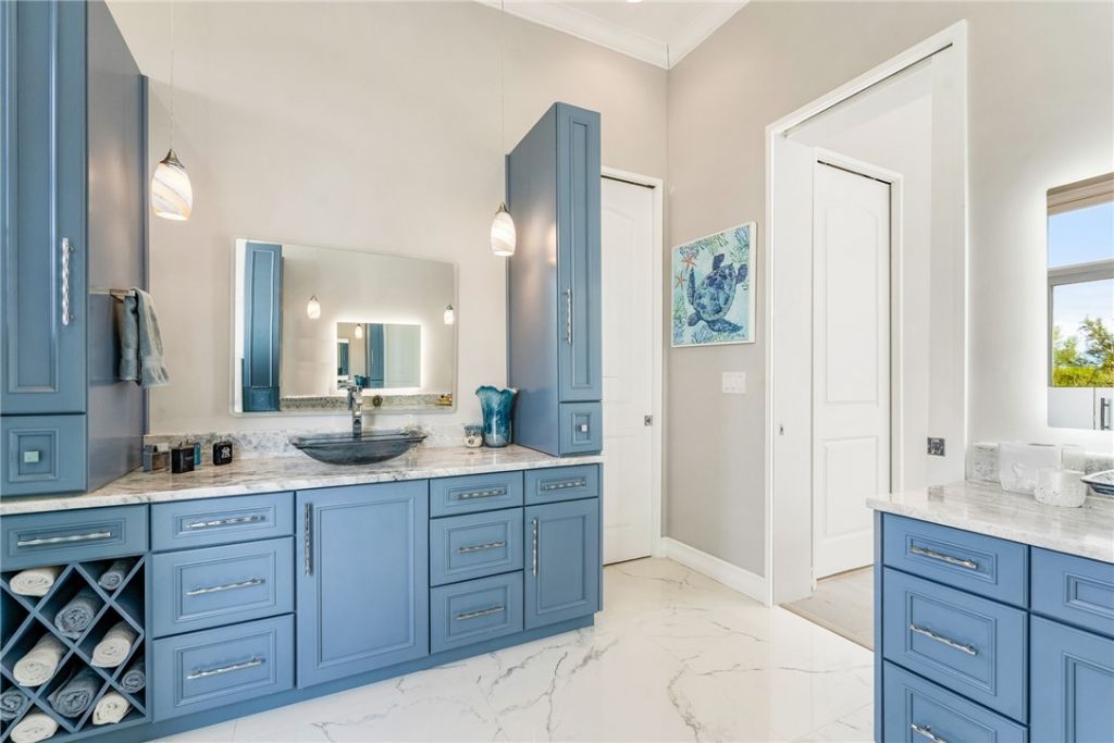 4600 N Highway A1a, Hutchinson Island, FL 34949 Photo