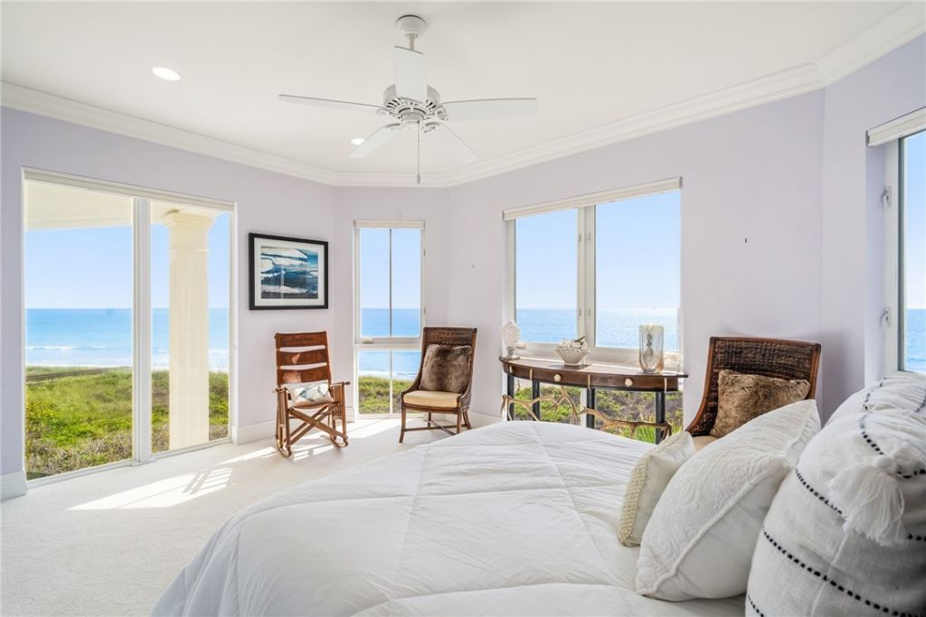 4600 N Highway A1a, Hutchinson Island, FL 34949 Photo