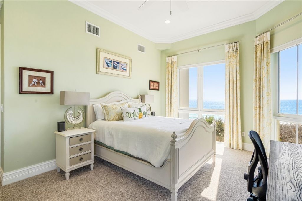 4600 N Highway A1a, Hutchinson Island, FL 34949 Photo
