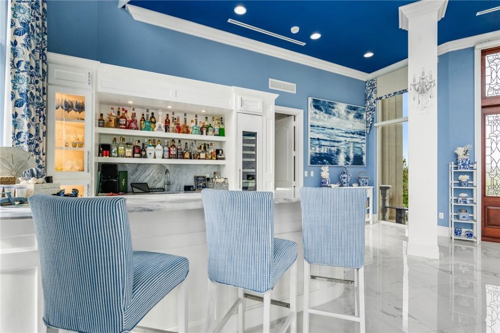 4600 N Highway A1a, Hutchinson Island, FL 34949 Photo