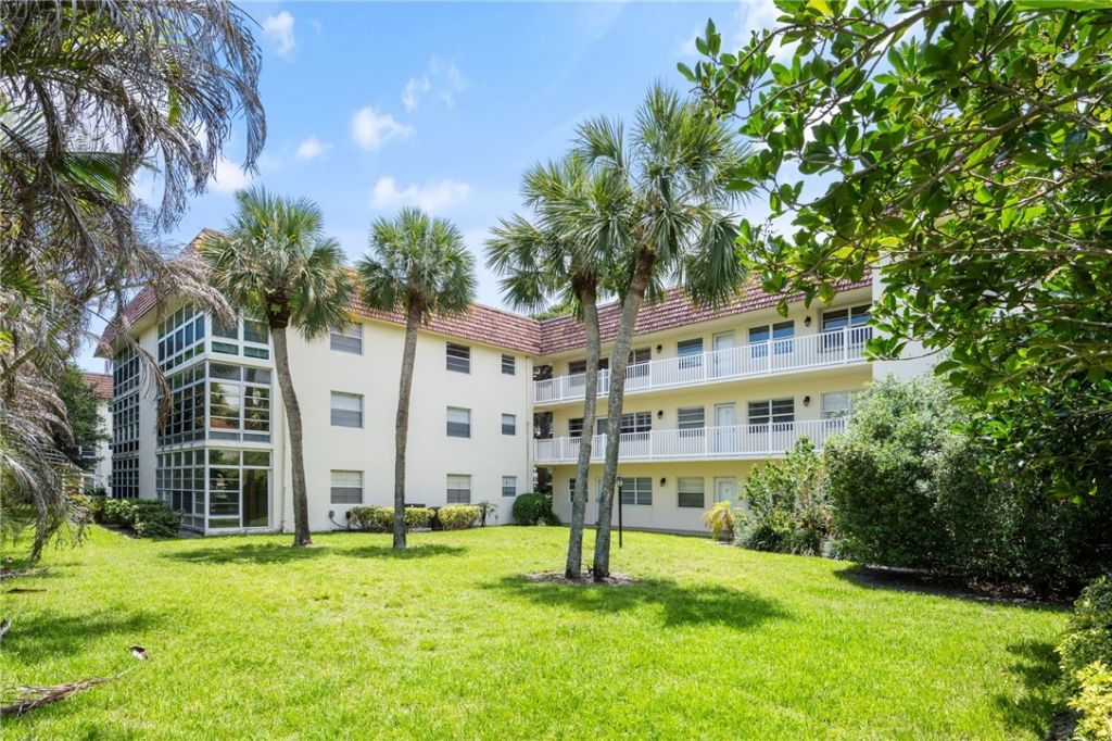 5400 Highway A1a, Unit 22, Vero Beach, FL 32963 Photo