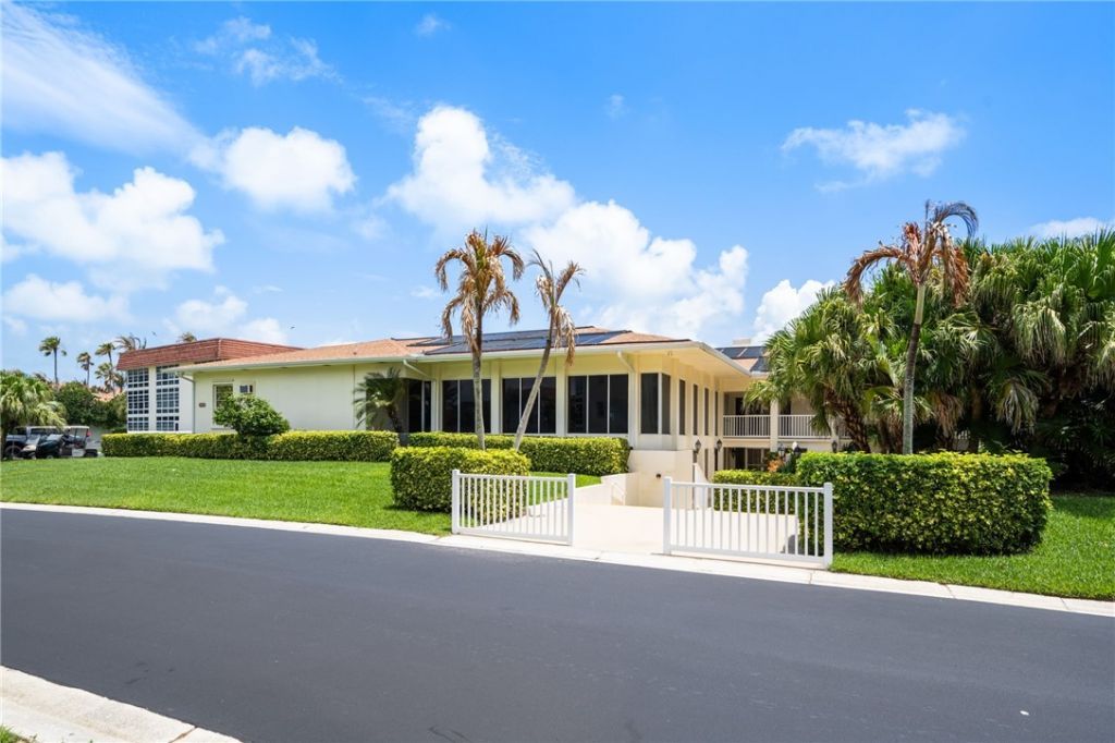 5400 Highway A1a, Unit 22, Vero Beach, FL 32963 Photo