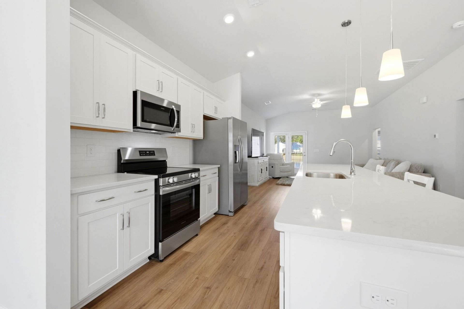 427 Mcgarry Dr.  Photo 6