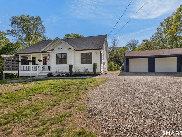 142 Quinebaug, Thompson, CT 06255