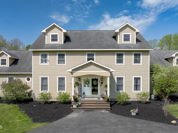 20 Stony Knoll, Chatham, NY 12132