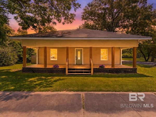 211 S Presley Street, Atmore, AL 36502
