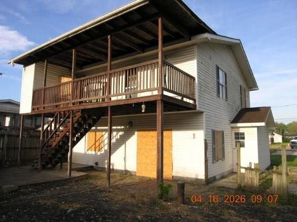 144 F 12th Street, Huntington, WV 25705
