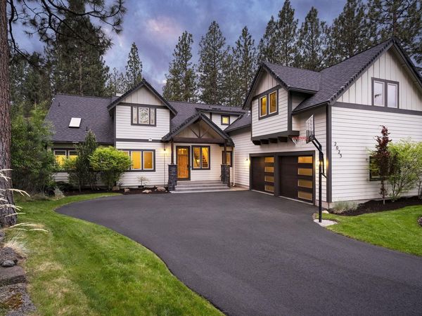 2023 NW Shiraz Court, Bend, OR 97703