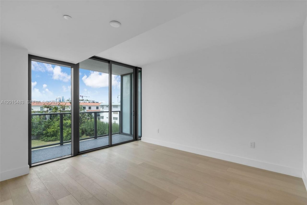 1176 97th Street , Unit 507, Bay Harbor Islands, FL 33154 Photo