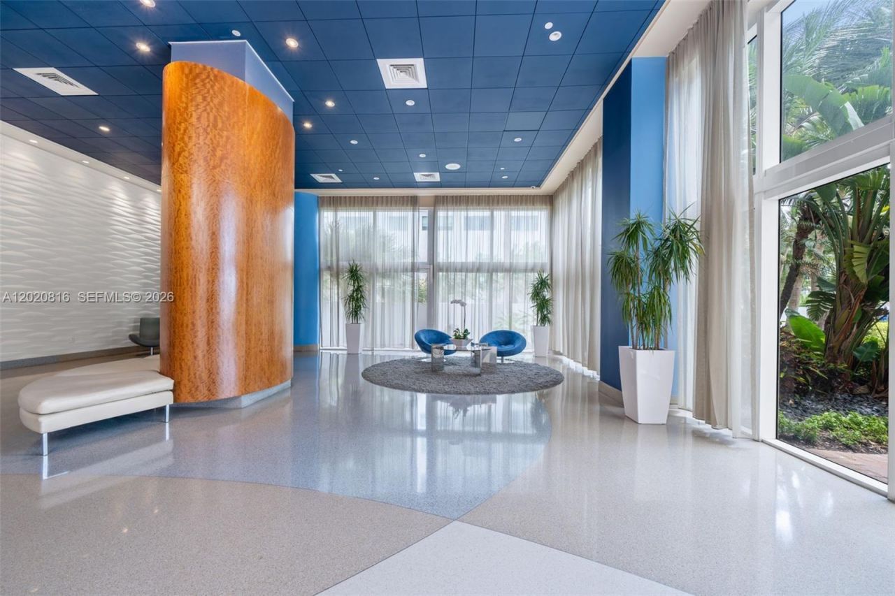 6365 Collins Ave , Unit 1909, Miami Beach, FL 33141 Photo