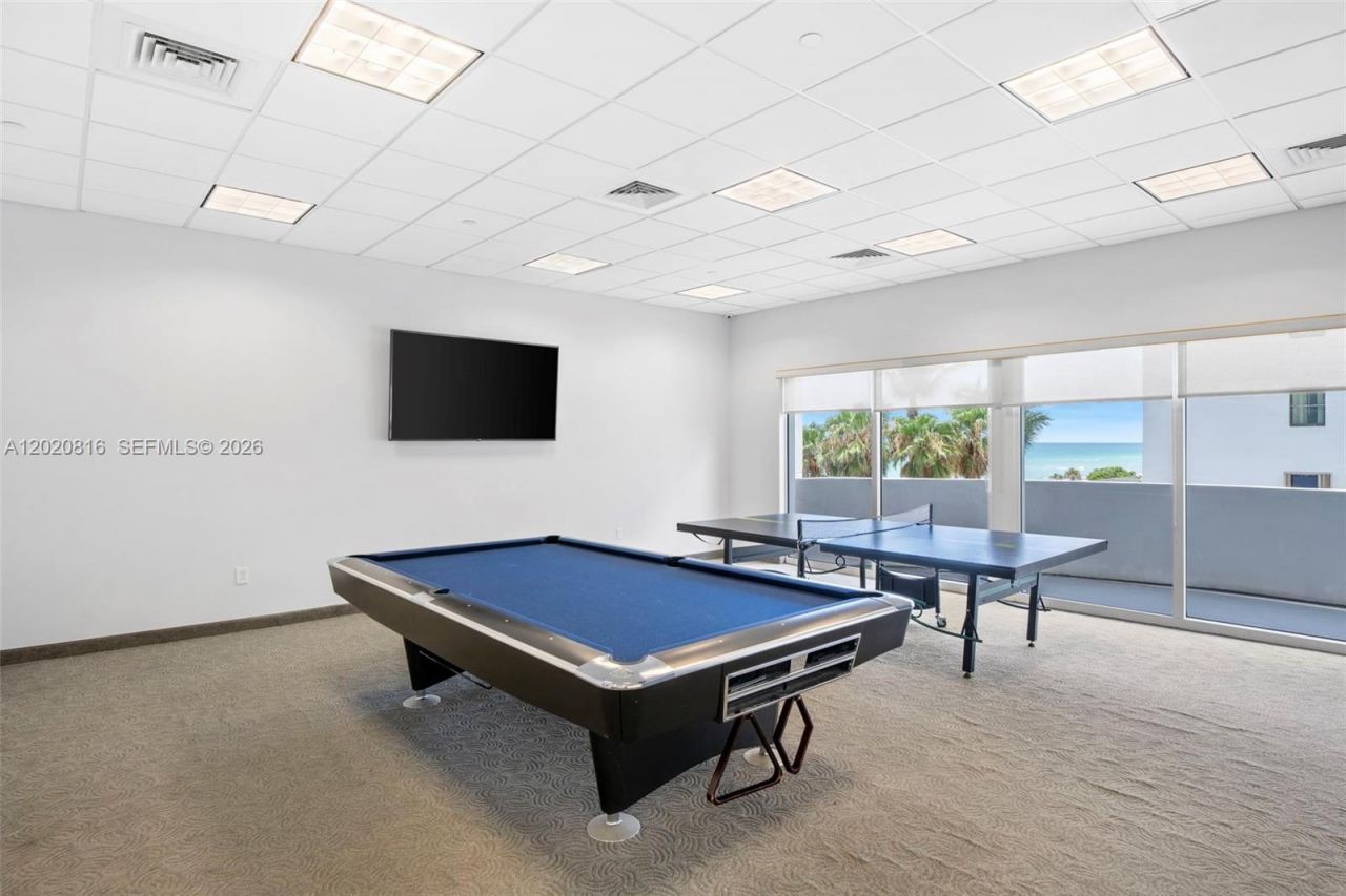 6365 Collins Ave , Unit 1909, Miami Beach, FL 33141 Photo