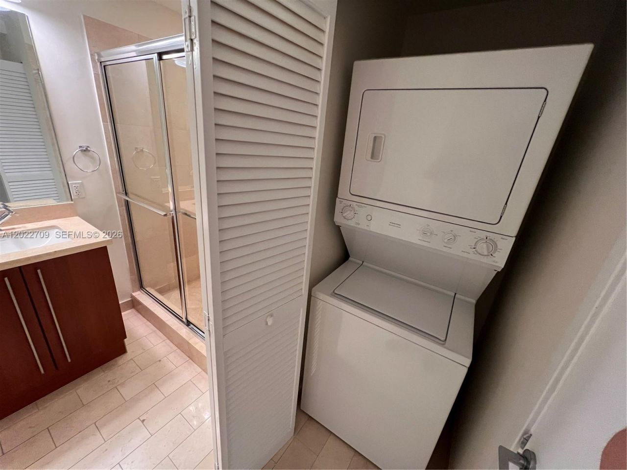 1111 SW 1st Ave , Unit 2118, Miami, FL 33130 Photo