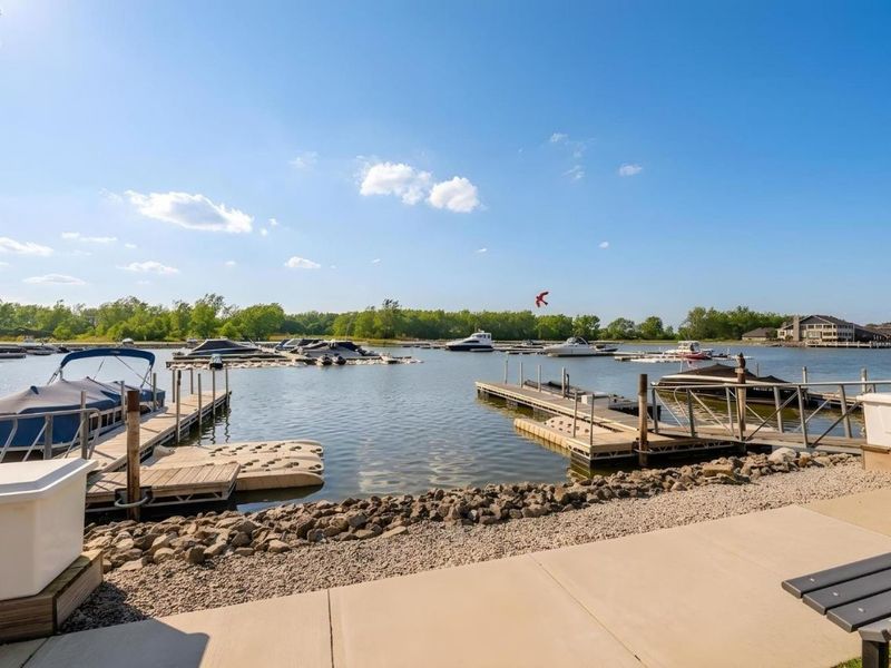 2610 Waterside Court Drive, Unit 532, Marblehead, OH 43440 Photo 4