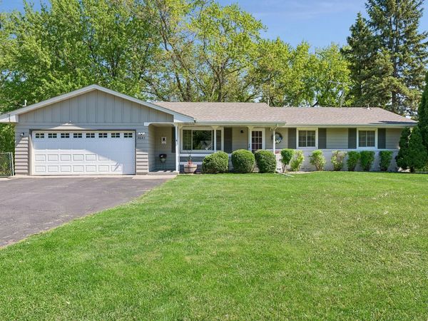 10643 Vessey Road, Bloomington, MN 55437