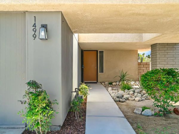 1499 Sunflower Circle N, Palm Springs, CA 92262