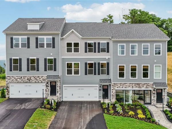 163 River Ridge Drive, Moon Twp, PA 15108