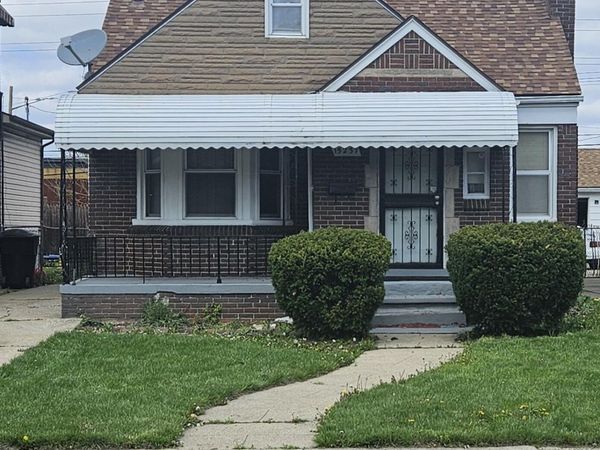 15237 Carlisle Street, Detroit, MI 48205