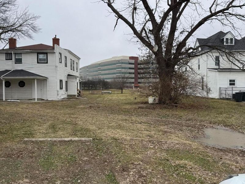 1995 W Broad Street, Columbus, OH 43223 Photo 5