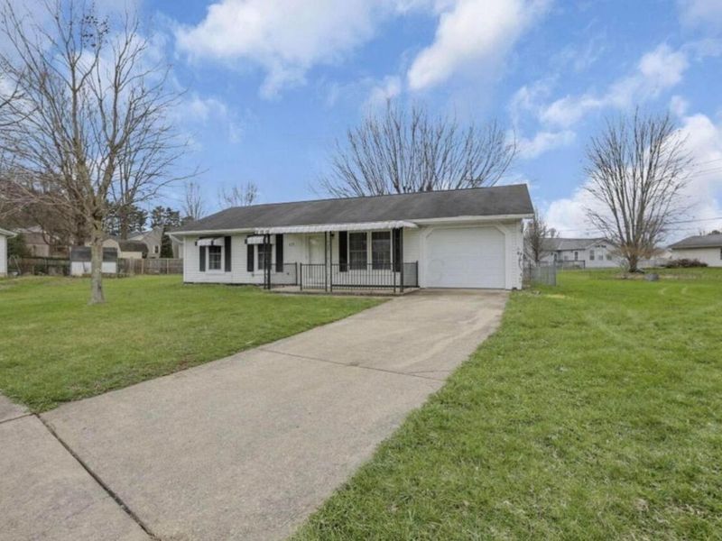 435 Alison Court , Lancaster, OH 43130 Photo 2