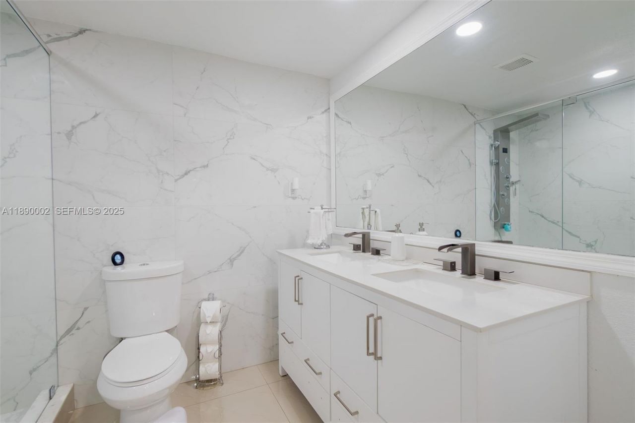 521 S Florida Mango Road, West Palm Beach, FL 33406 Photo
