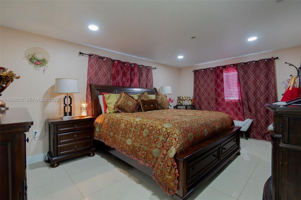 521 S Florida Mango Road, West Palm Beach, FL 33406 Photo