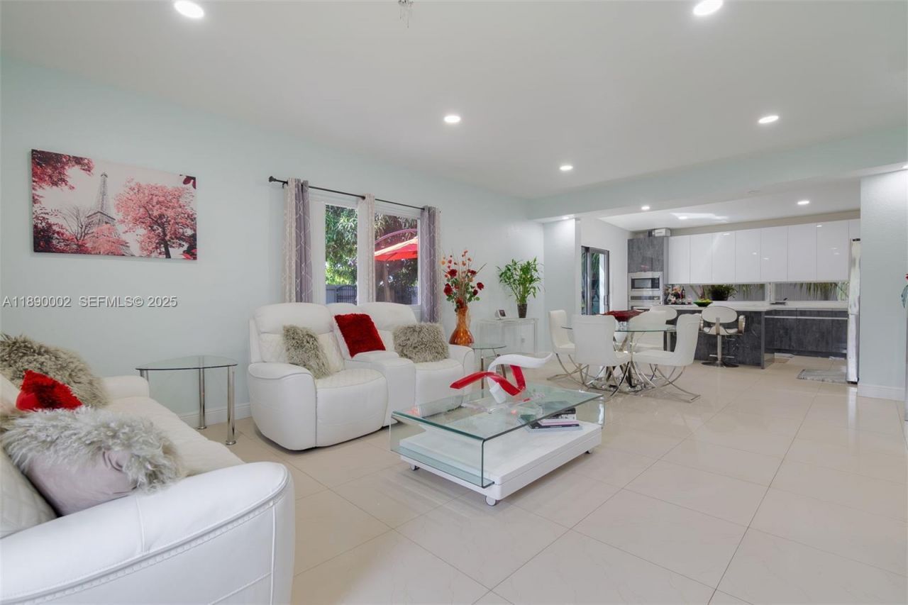 521 S Florida Mango Road, West Palm Beach, FL 33406 Photo