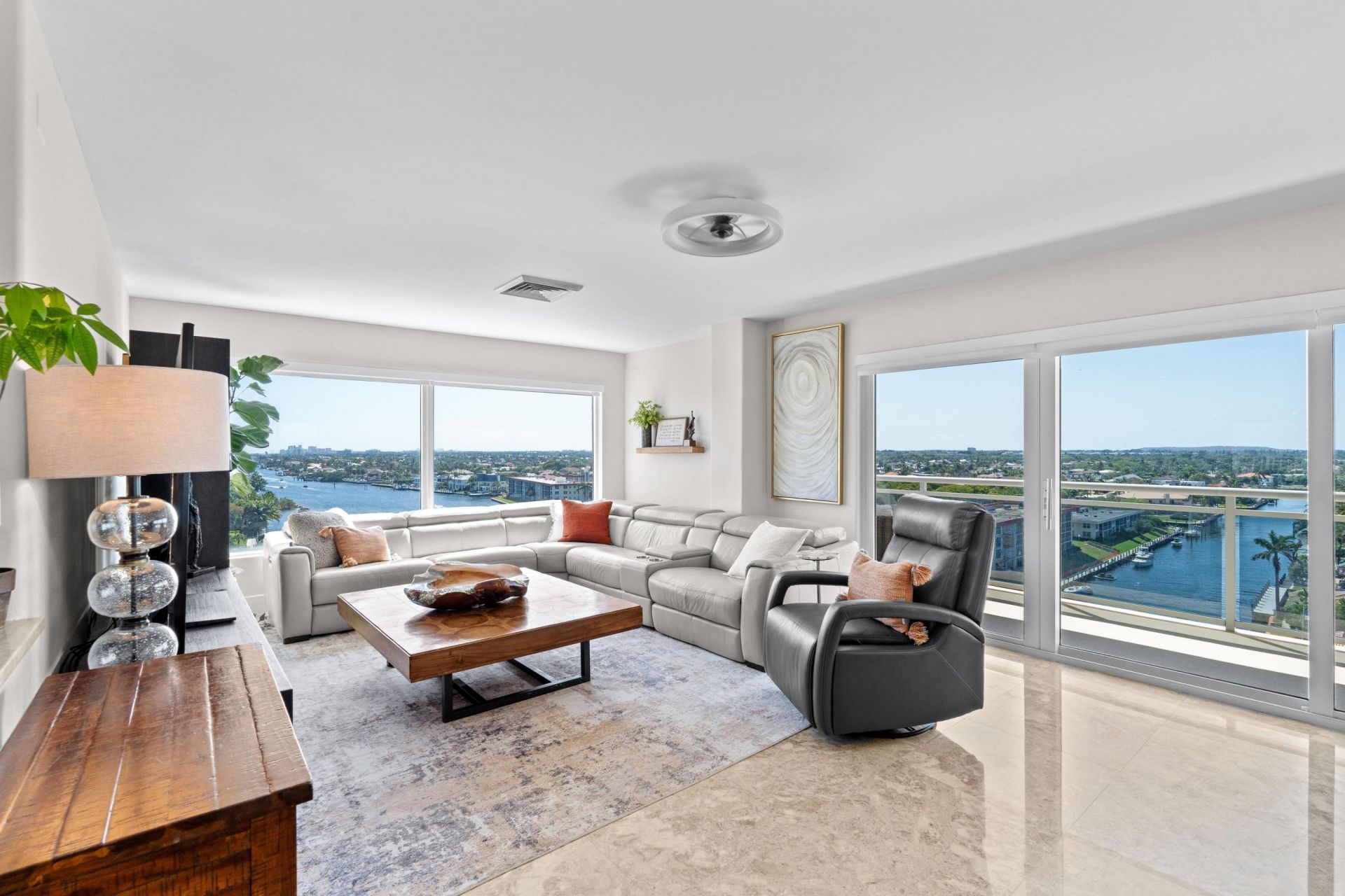 1160 Hillsboro Mile, Hillsboro Beach, FL 33062 Photo